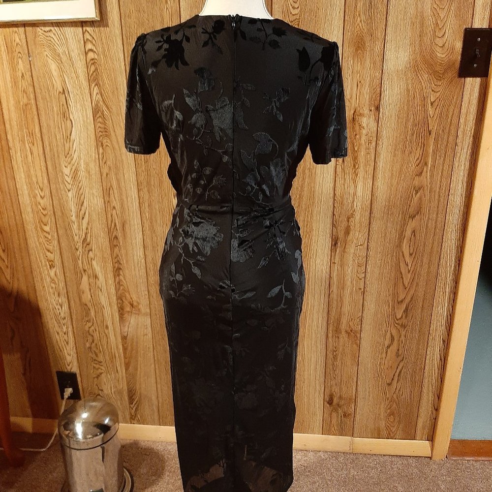 Elensa Black Evening Dress (Medium) - Picture 7 of 10